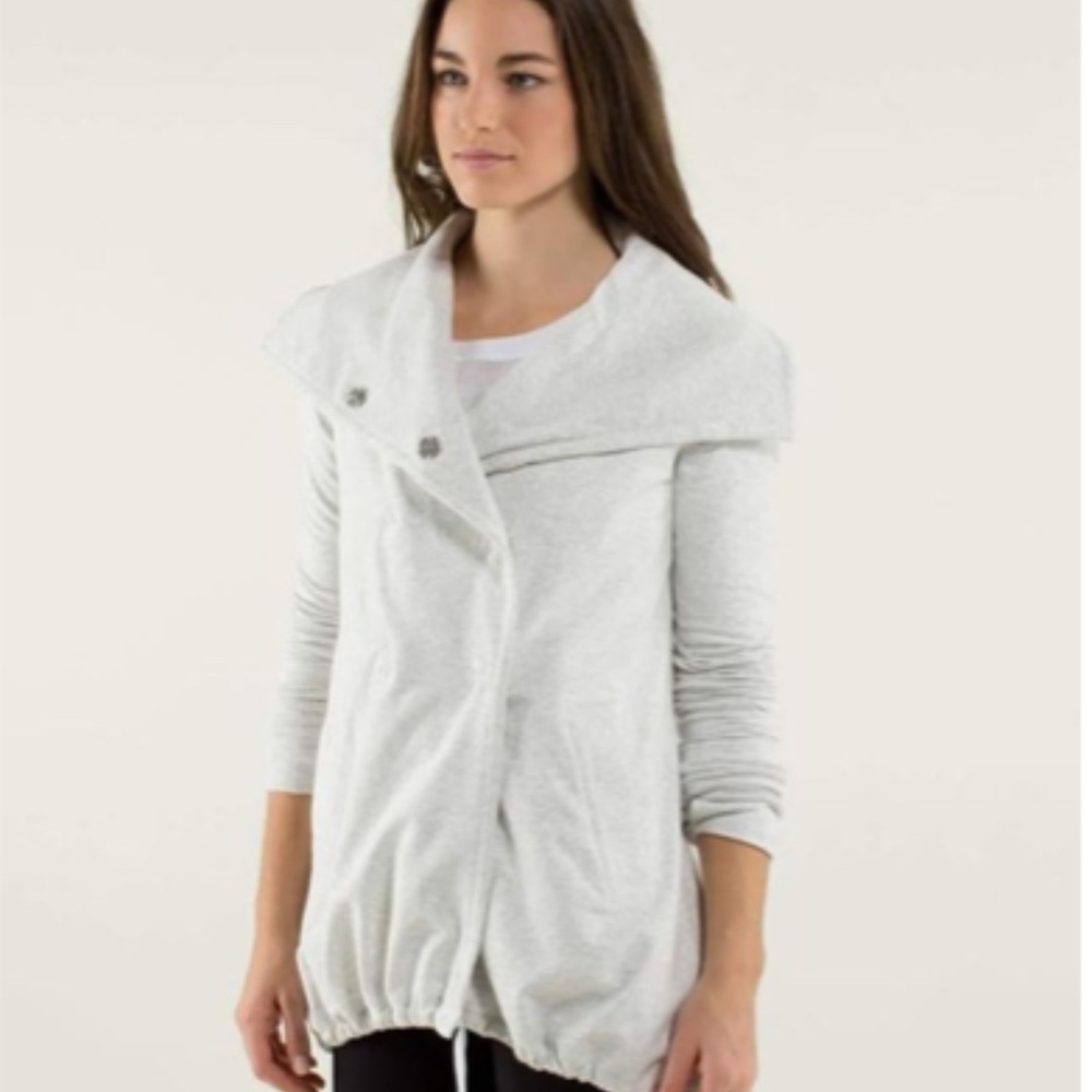 Lululemon Gratitude Jacket in heathered ivory